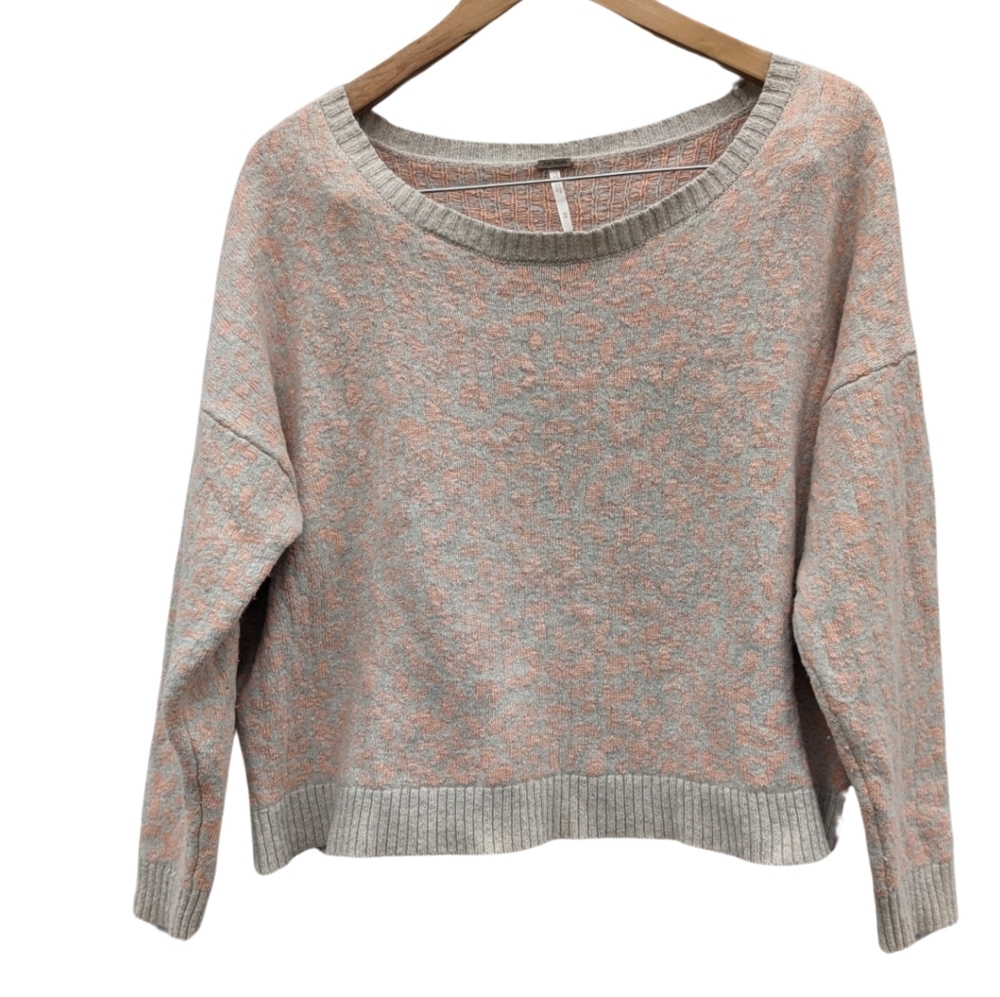 Free PEOPLE Women's Boho Crop Oversized Cotton Alpaca Sweater Pink Leopard Med.